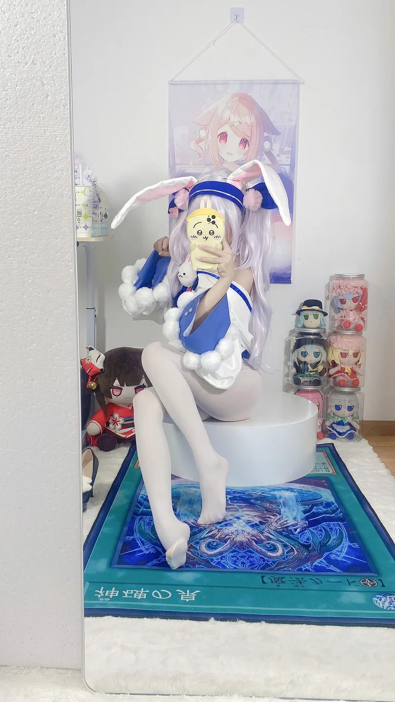 白栎Shirly_No_037_碧蓝航线_拉菲_II_自拍_33P,6V_566MB tg@simisebaisi 【丝足阁】0010.webp